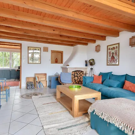 Piscine, 600m De La Plage, 6 Adultes 4 Enfants Casa vacanze La Guérinière