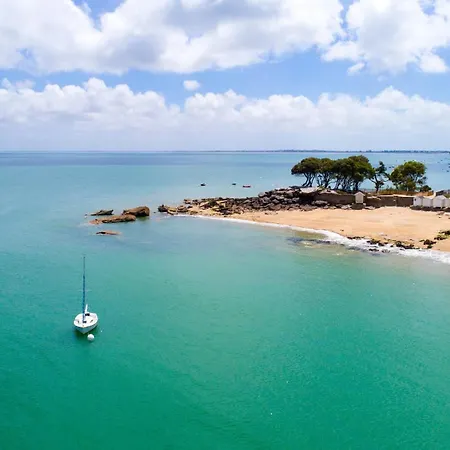 Piscine, 600m De La Plage, 6 Adultes 4 Enfants La Guérinière