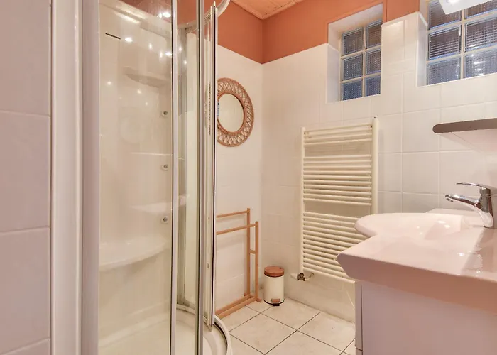 Casa de Férias Piscine, 600m De La Plage, 6 Adultes 4 Enfants *